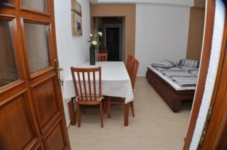 Apartment Uzelac