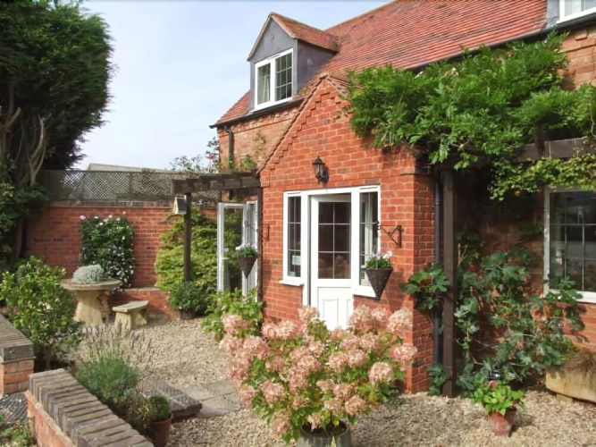 Mole End Cottage