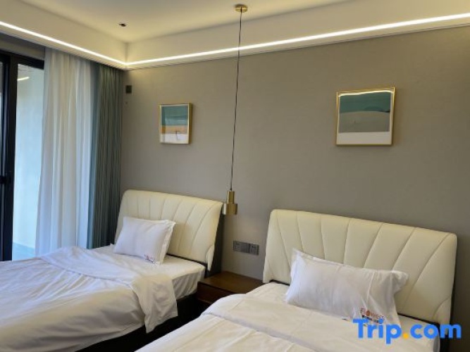 2 Bedrooms Suite