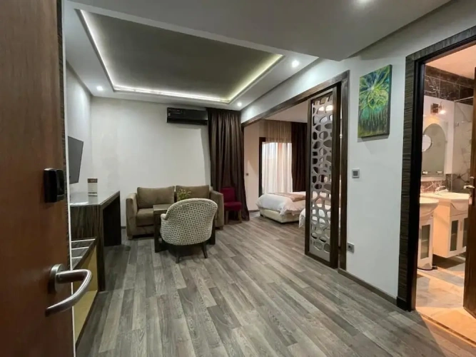Standard Twin room with city view