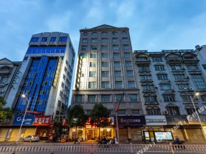 New silesia hotel