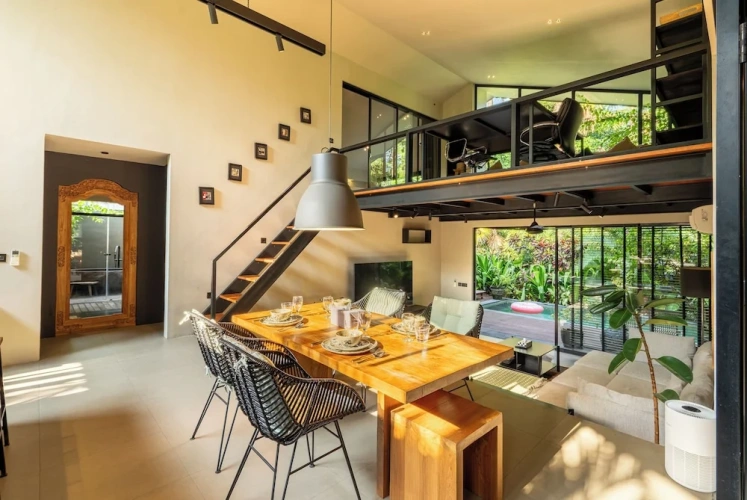 Deluxe Villa