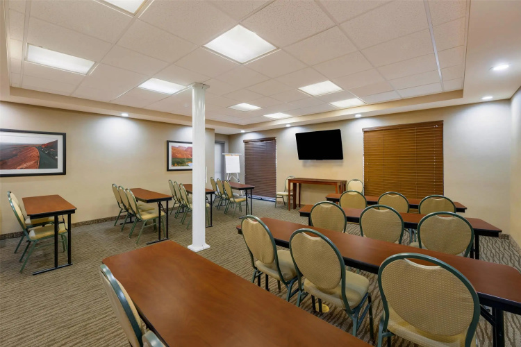 Comfort Suites El Paso West photo 24