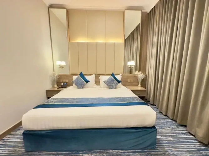 Deluxe Suite