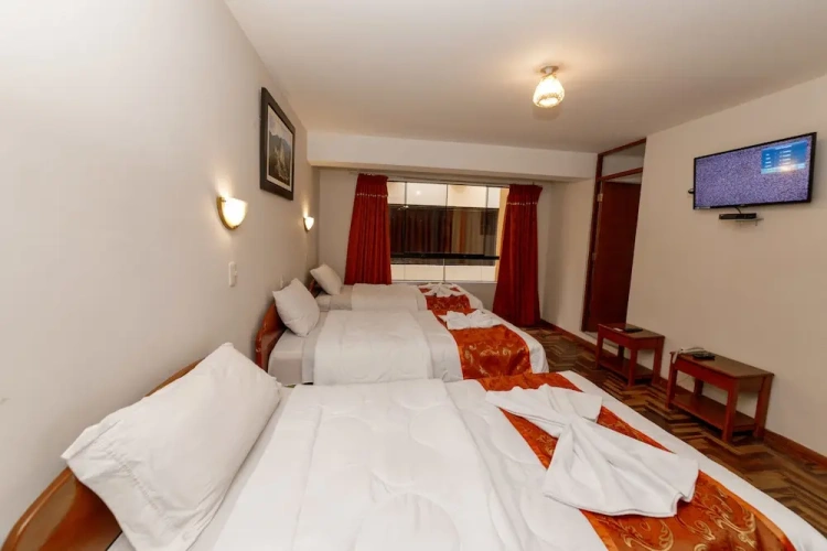 Standard Triple room