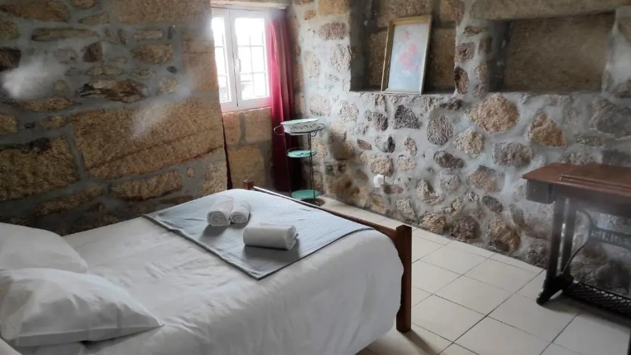 3 Bedrooms Cottage