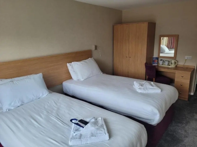 Standard Twin room