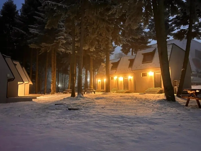 2 Bedrooms Villa