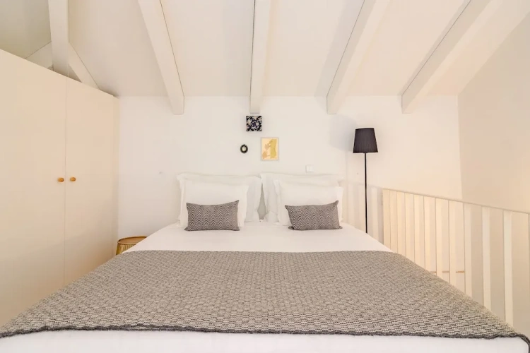 Standard room with balcony