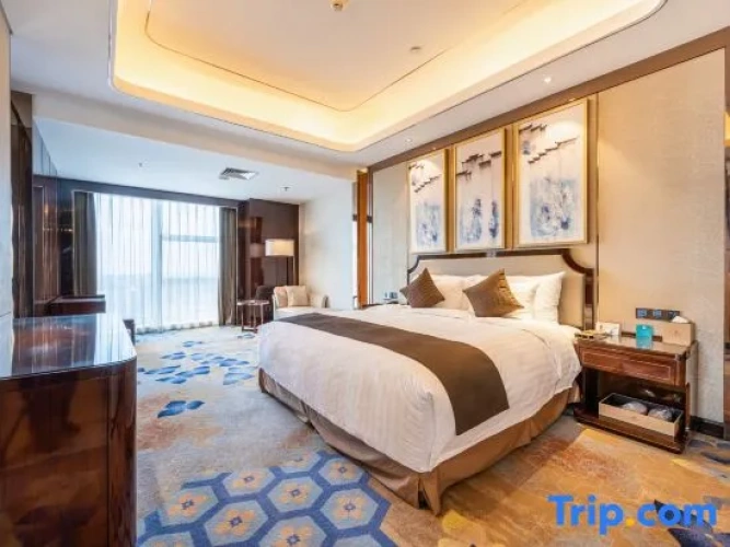 1 Bedroom Deluxe Suite