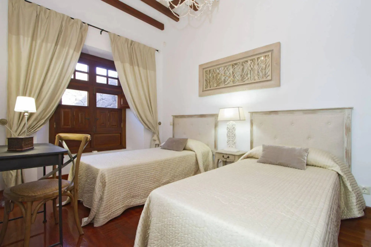 Casa Rural Hero