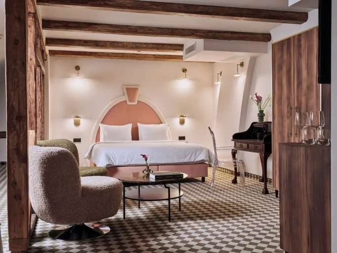 Junior Suite