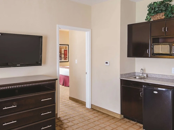 1 Bedroom Double Suite