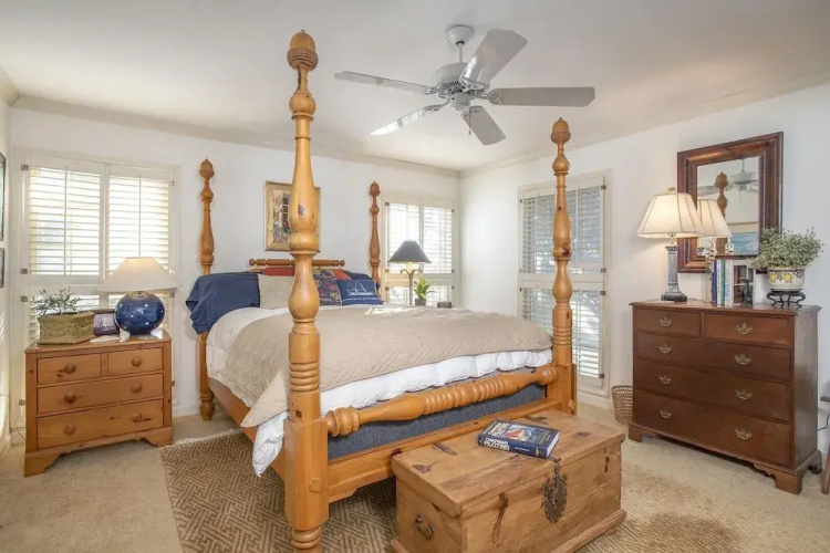 Coastal Casa 2 Bedroom Home