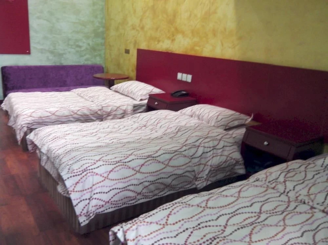Beijing Qianmen Jingtai Hotel