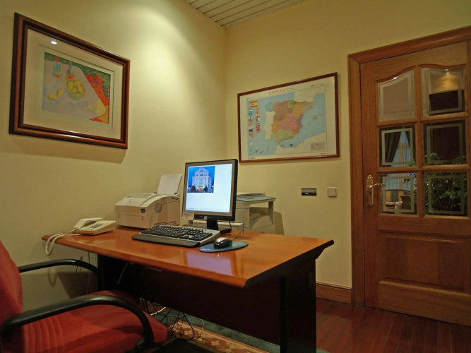 Hotel Hoyuela