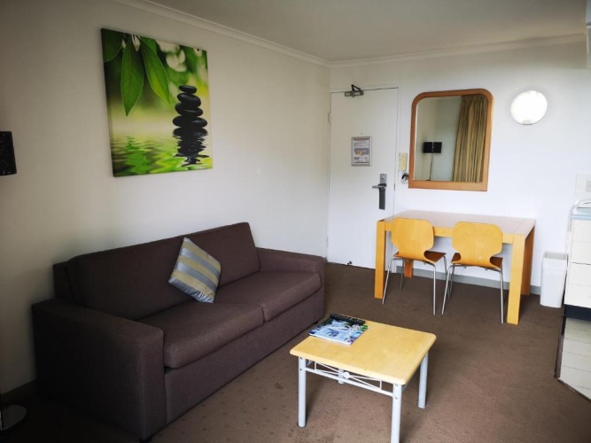 1 Bedroom Apartment with balcony