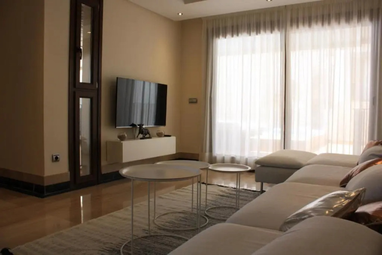 104 - Apartment with private swimming pool
