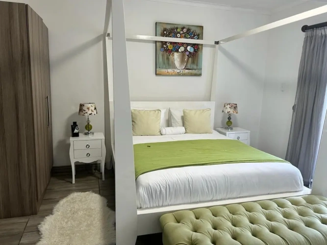 Sextuple Suite