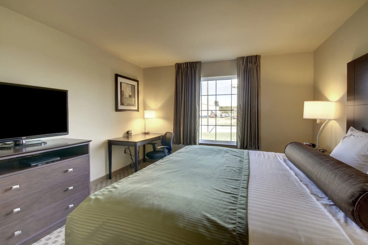 Cobblestone Inn & Suites - Bloomfield