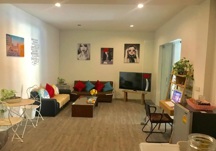 Mr Travel Hostel