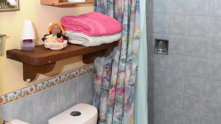 Room in B&B - Cancun Guest House 6