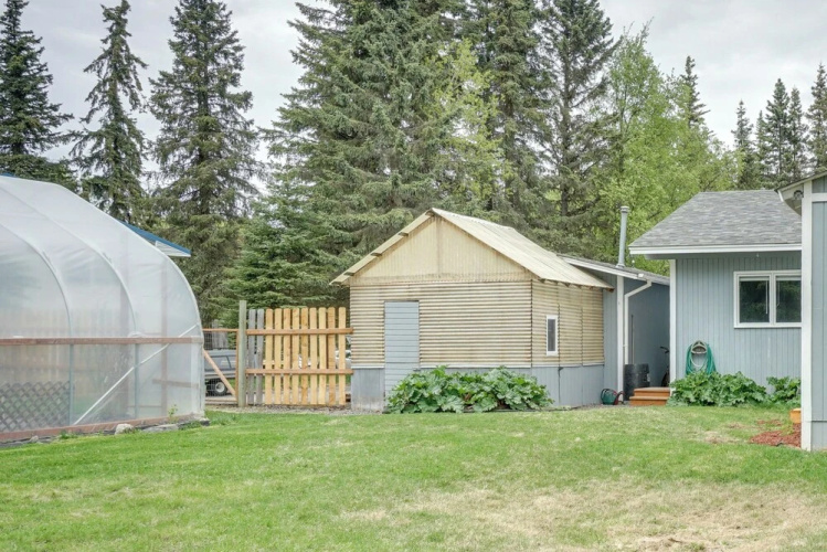 Convenient Kenai Apt - 3 Mi to Beach & Fishing