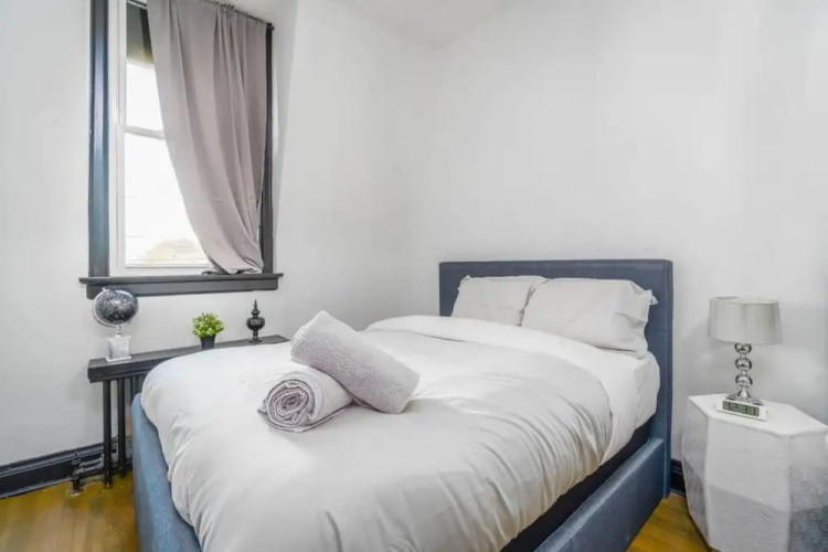 3 Bedroom Queen Street Loft