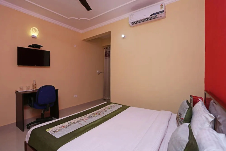 OYO 10456 A R Residency