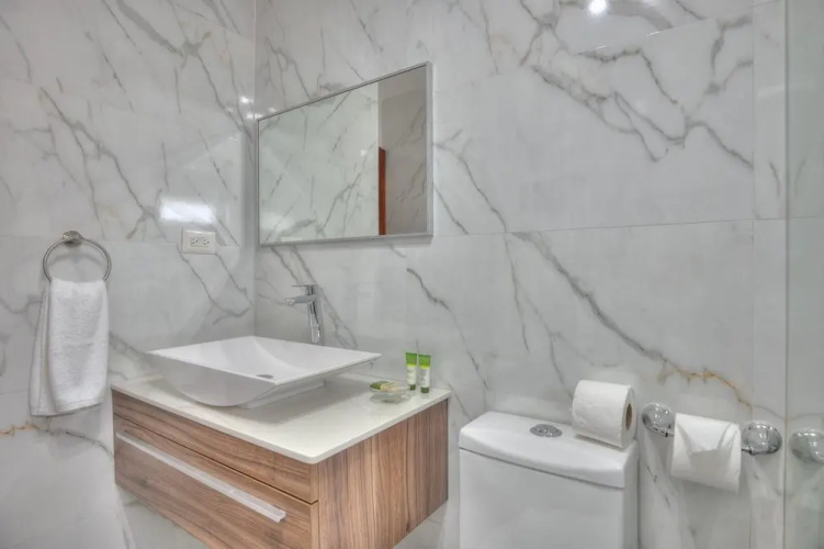Feel the Ocean Breeze From This Alluring Beachfront Apartment - D302