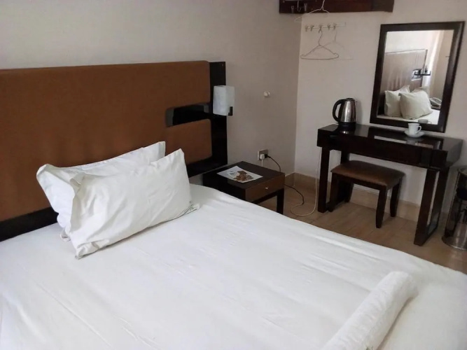 Aabiya Lodge