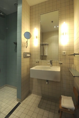 Standard Double Basement room