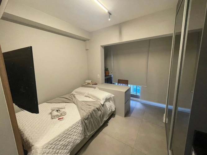 Deluxe Studio