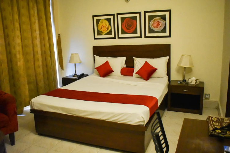 Herfa Inn Lahore