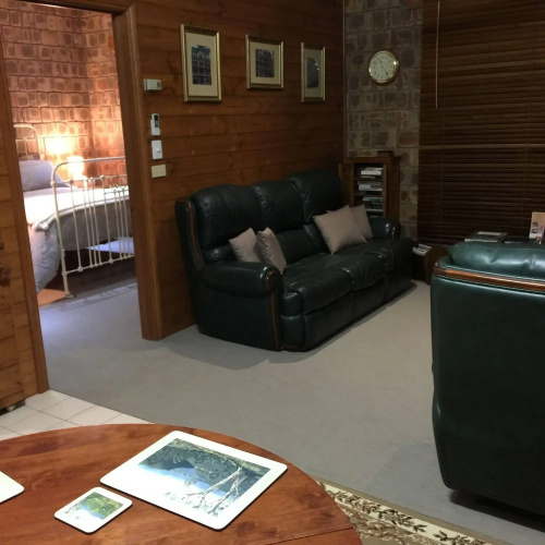Farmhouse Flat Pet Friendly