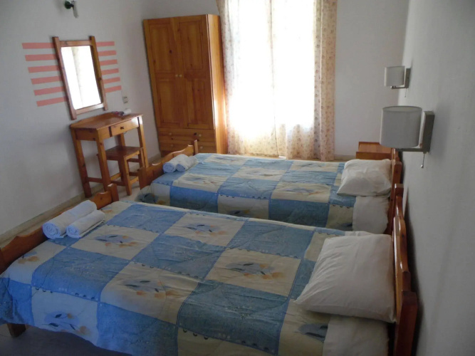 Katsaros Studios and Apartments