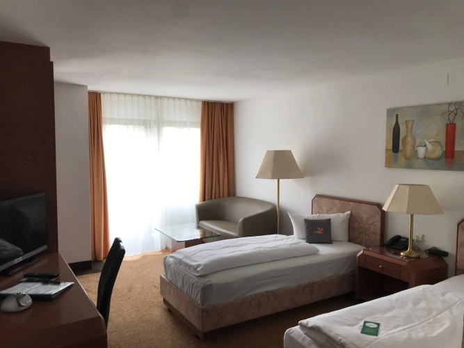Hotel Flora Stuttgart - Möhringen