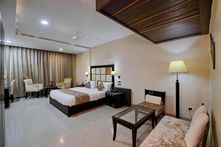 Hotel Seventh Sense