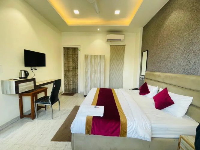 Hotel Kapson Palace