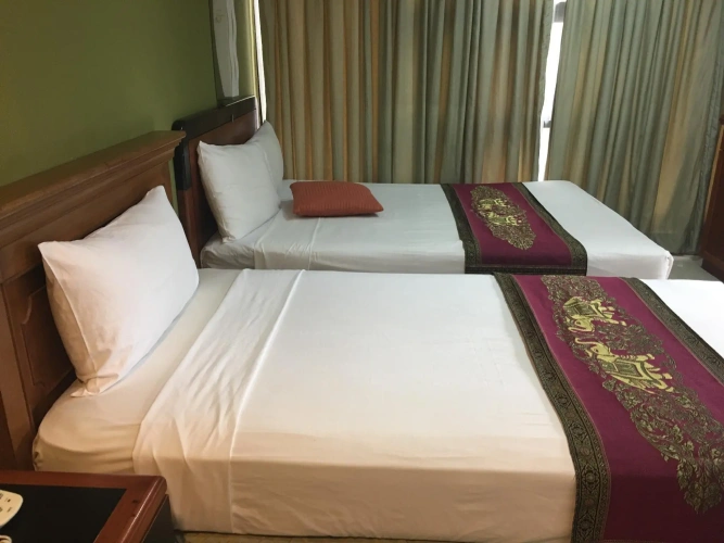 Quadruple Suite