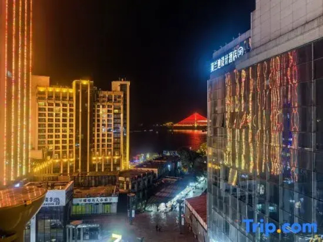 Morandi Design Hotel (Binjiang Road)