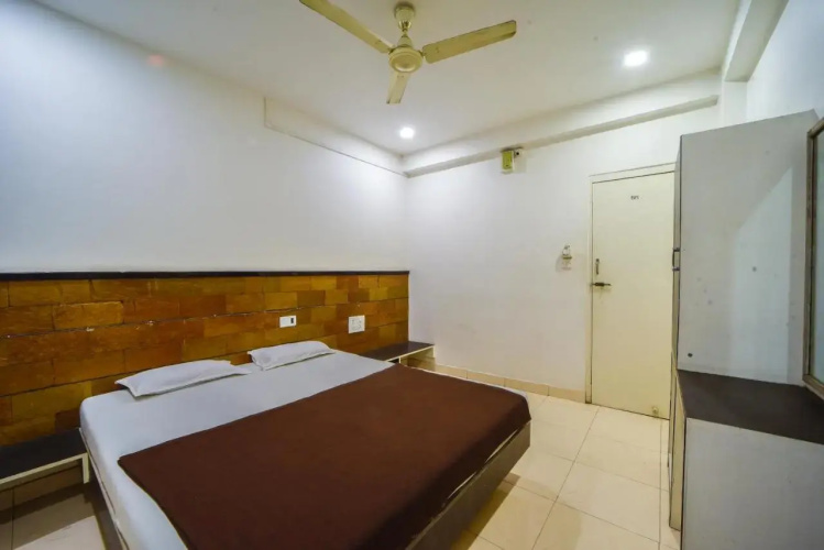 Shri Dwarka lodging