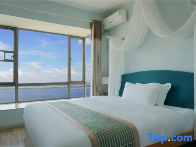3 Bedrooms Suite with ocean view