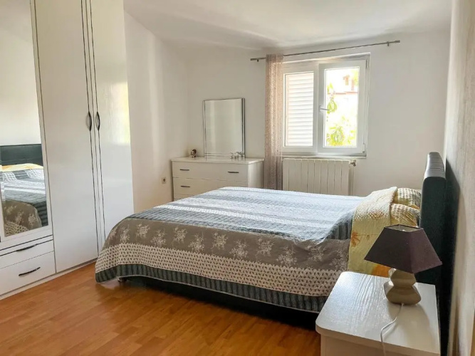 Apartment Lidija