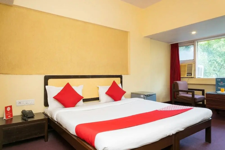 Star Regency by OYO Rooms