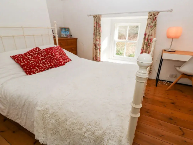 Honeysuckle Cottage