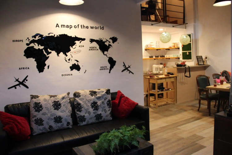 OLD WOW Shared Homestay