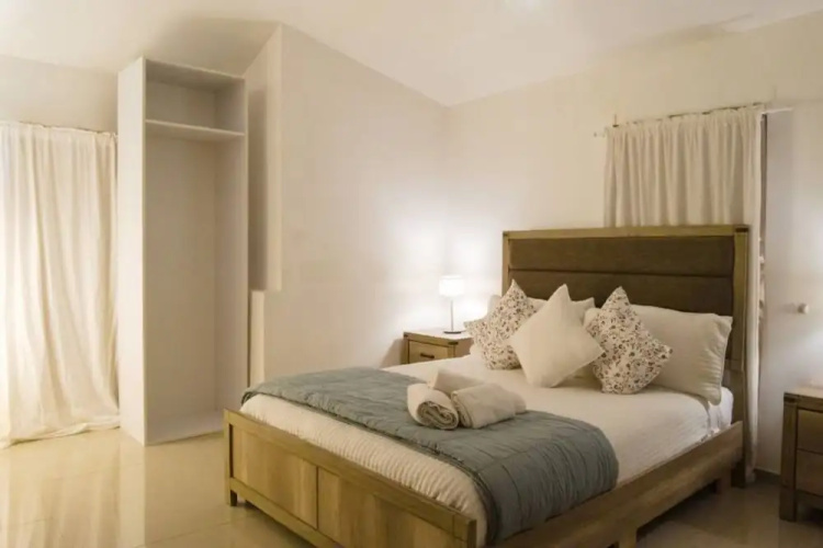 8 Bedrooms Penthouse, Jacuzzi & Private Terrace