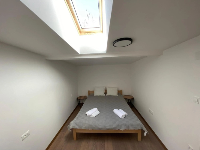 Kostas Duplex