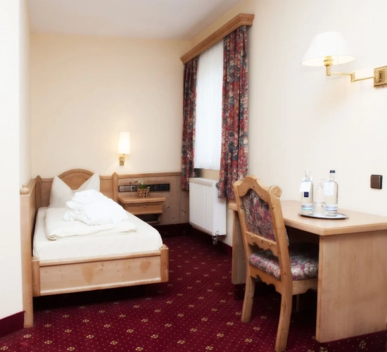 Classic Single room